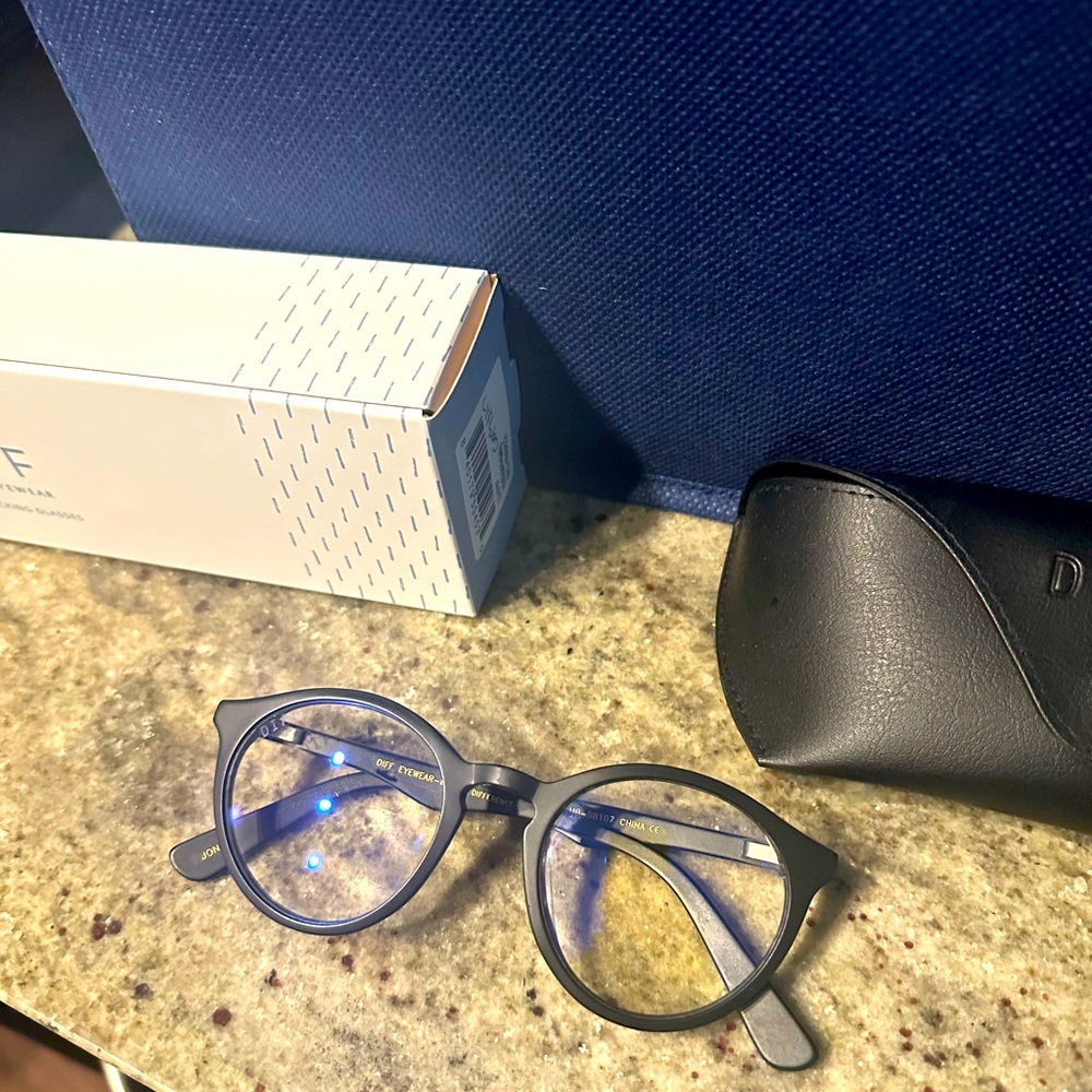 Diff Eyewear Jones Black Blue Light Glasses